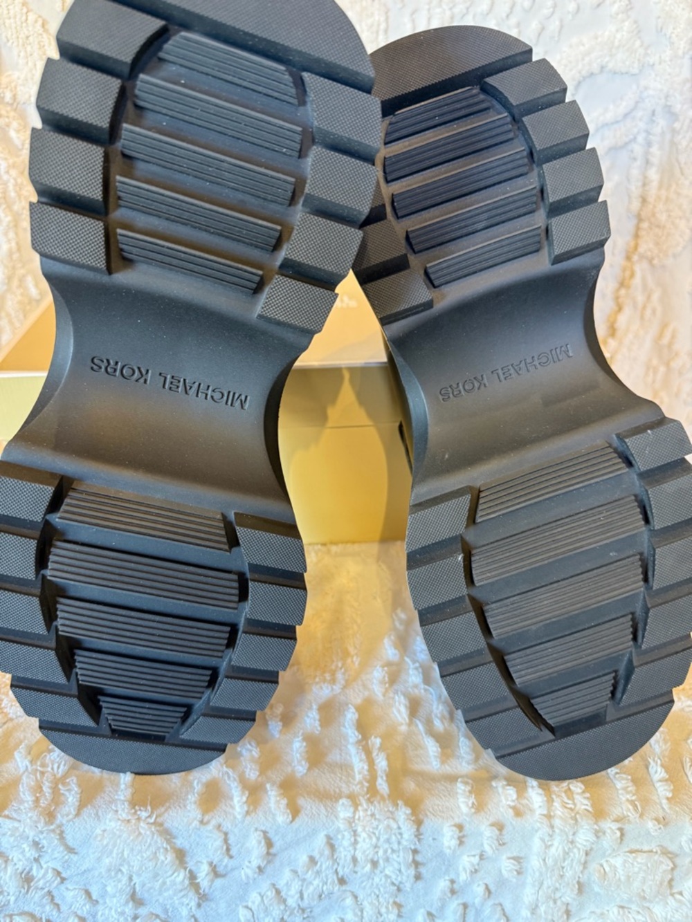 Michael Kors Black Leather Platform Loafers #604 - Picture 2 of 5